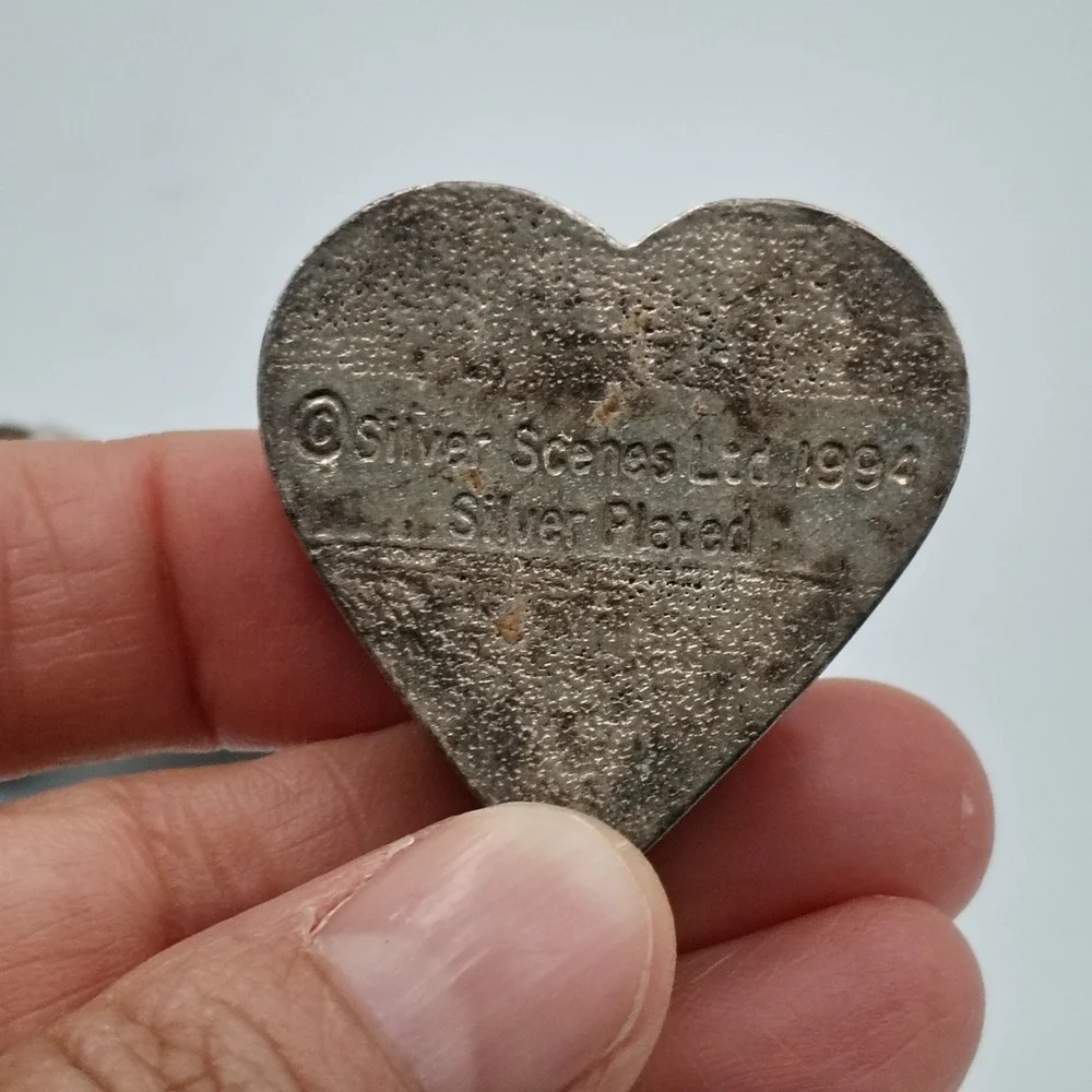 N/A silver scenes